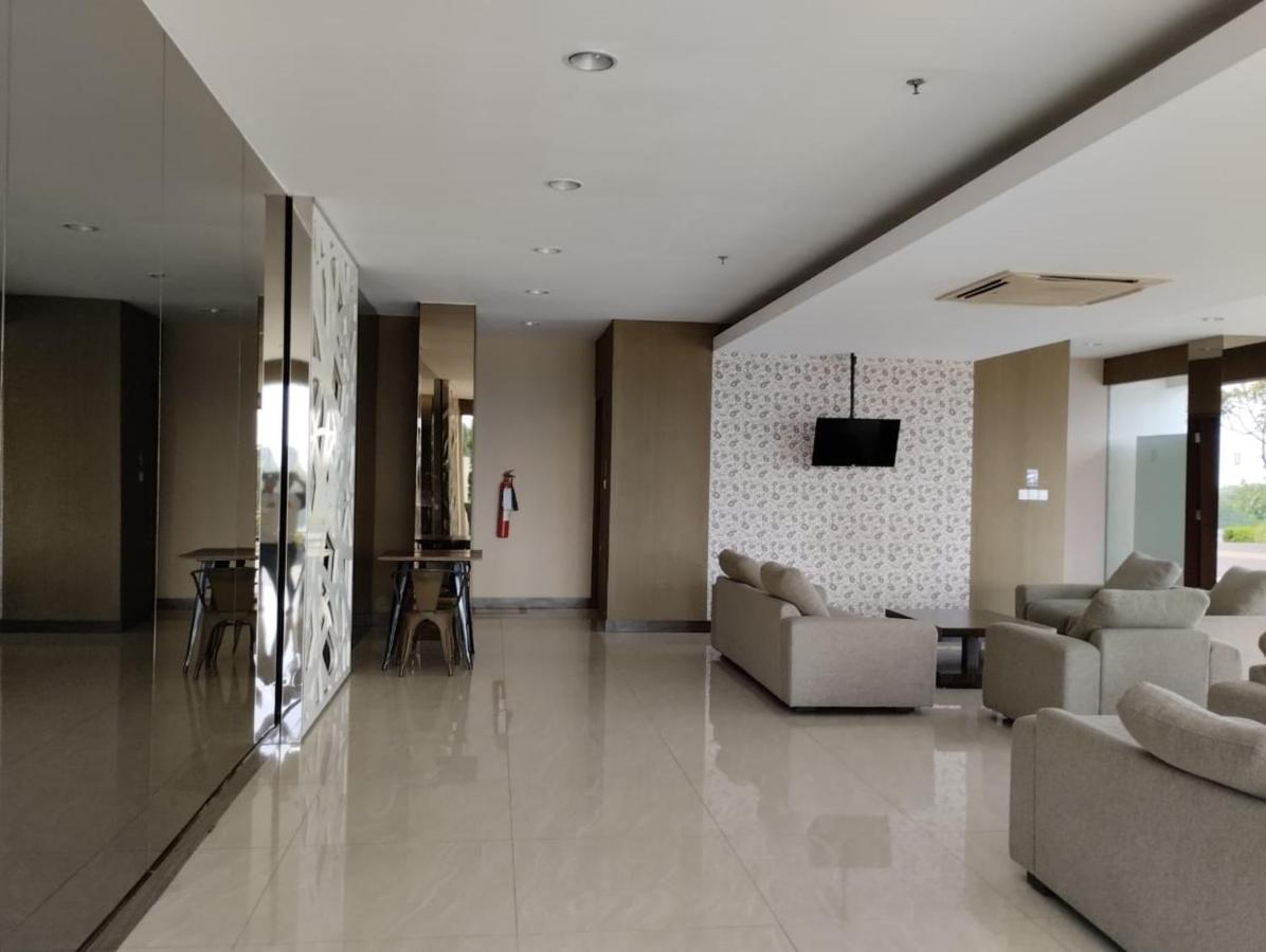 U Residence Tower2 Supermal By Lippo Karawaci Klapadua Bagian luar foto